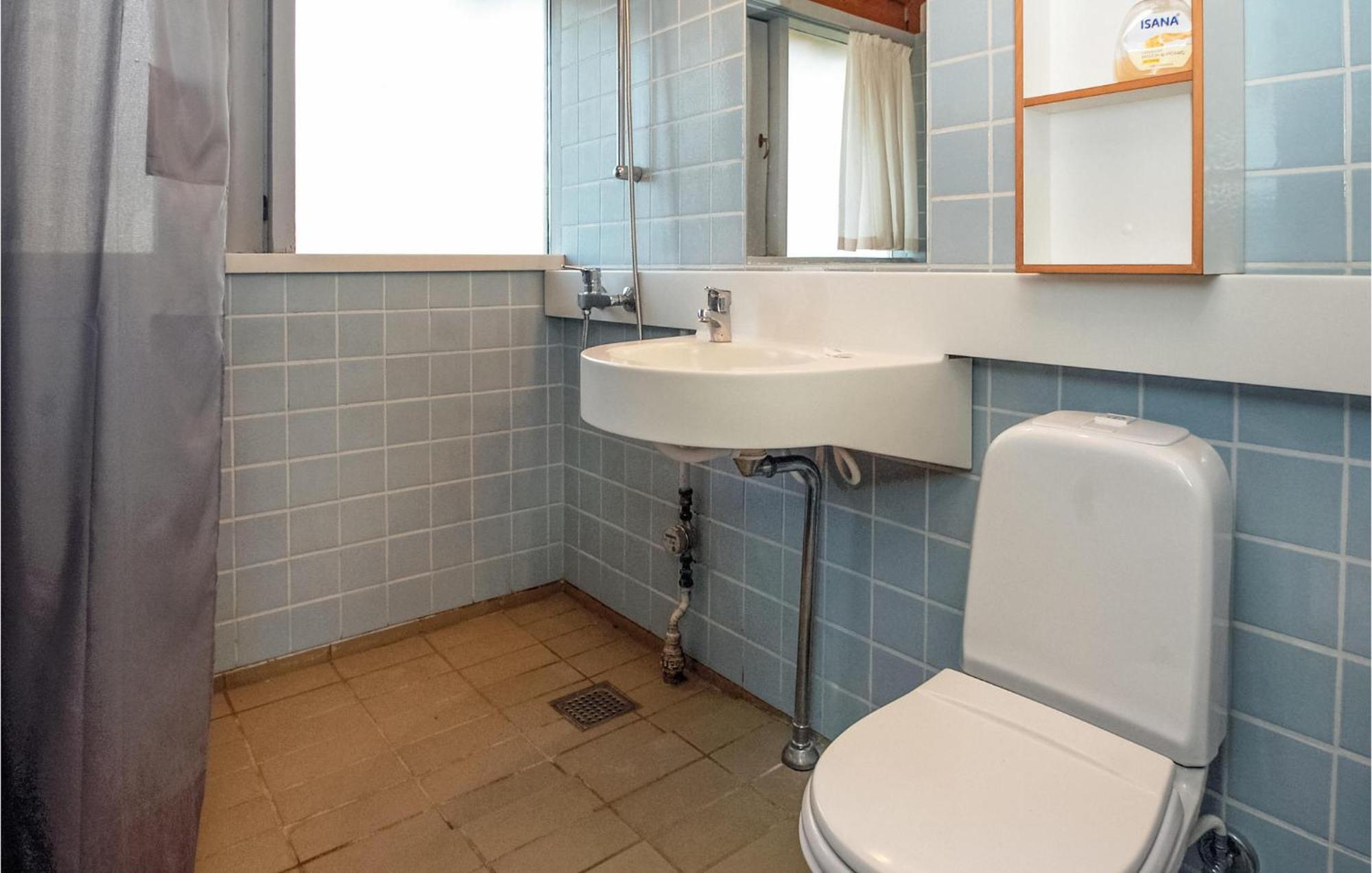 Gorgeous Home In Aabenraa With Wifi Ngoại thất bức ảnh
