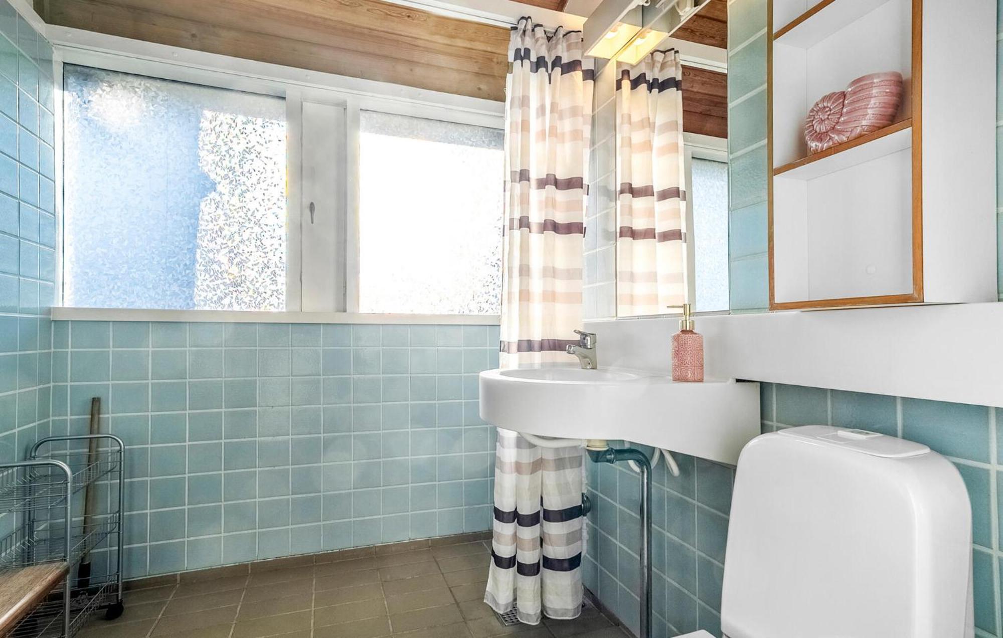 Gorgeous Home In Aabenraa With Wifi Ngoại thất bức ảnh