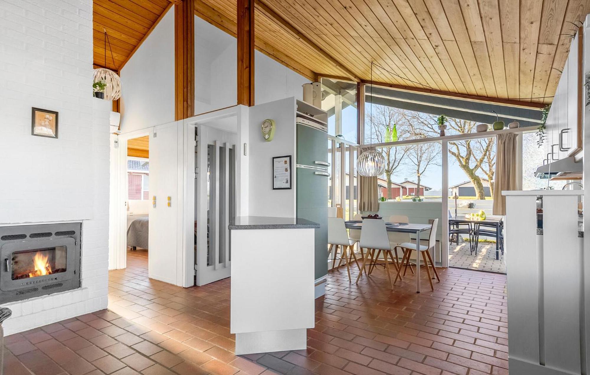 Gorgeous Home In Aabenraa With Wifi Ngoại thất bức ảnh